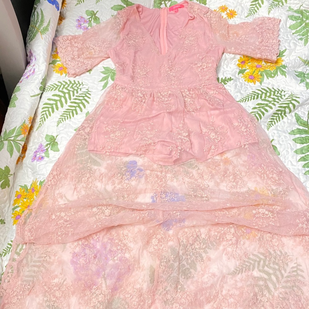 Long lace dress